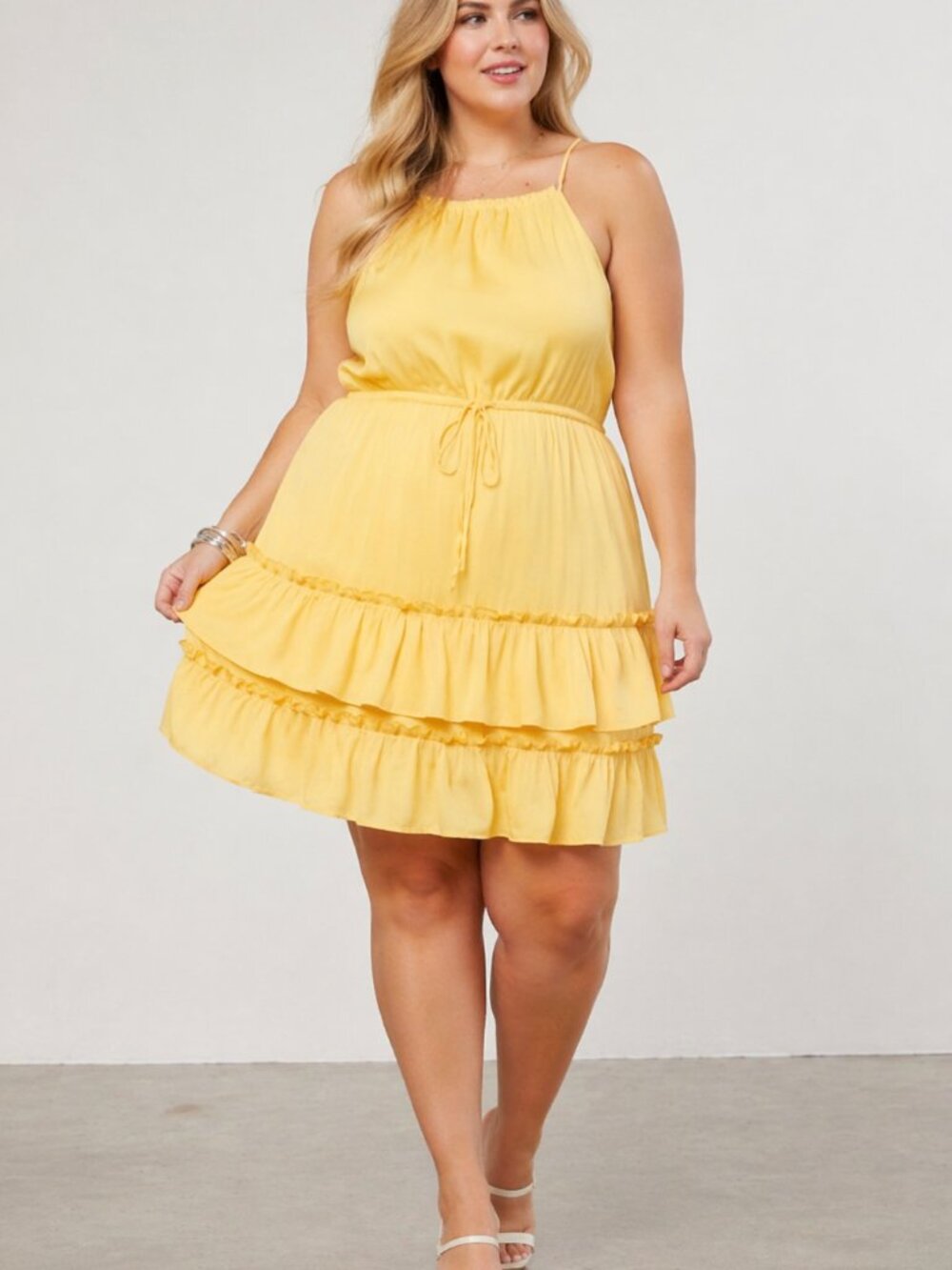 Davi & Dani PLUS Solid Flared Sleeveless Square Neck Dress – Banana Yellow (3X)